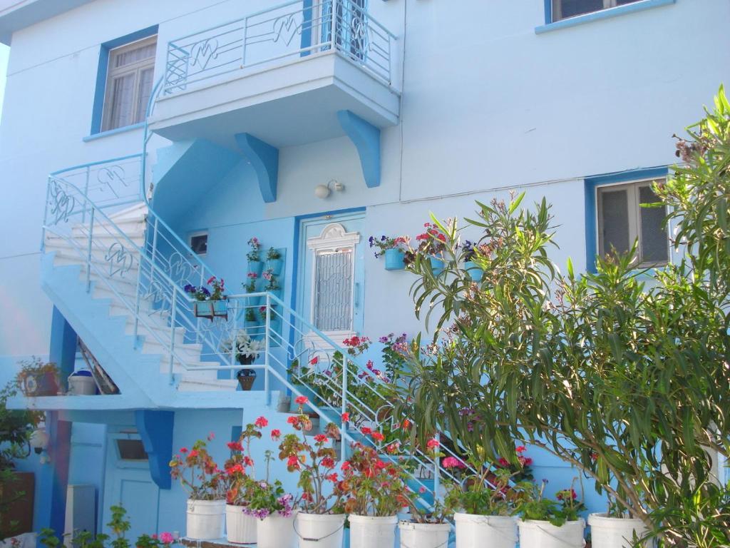 Mavi Pension Hotel Ayvalik Exterior photo